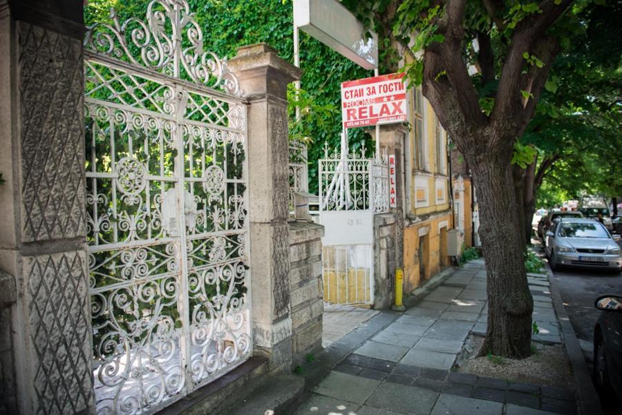 Hotel Relax Varna Exterior photo