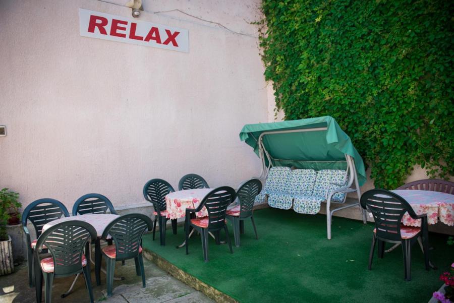 Hotel Relax Varna Exterior photo