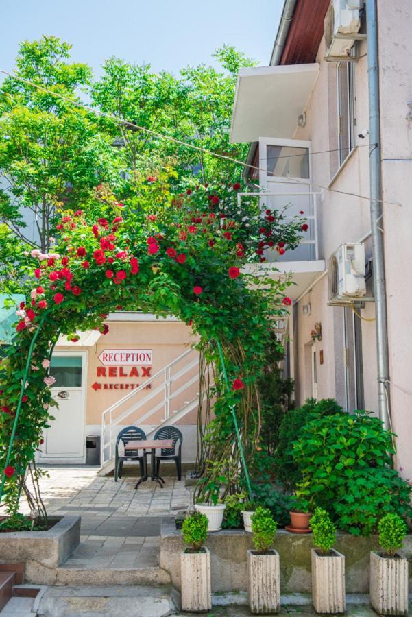 Hotel Relax Varna Exterior photo